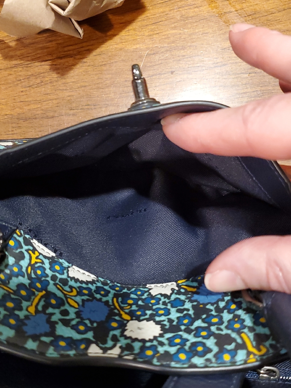 Like NEW Coach Floral Mercer 24 Bag - Picture 10 of 14